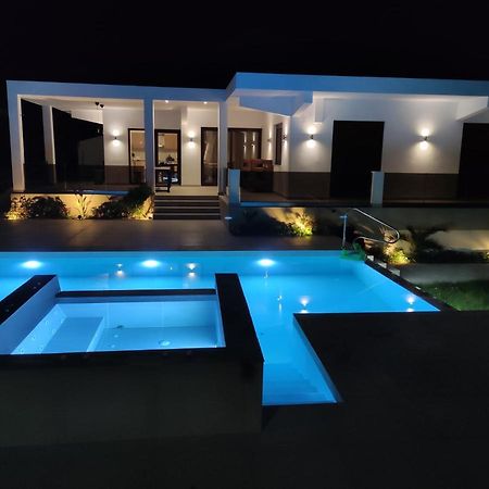 פסטידה Luxury Villa Anemone With Private Pool מראה חיצוני תמונה